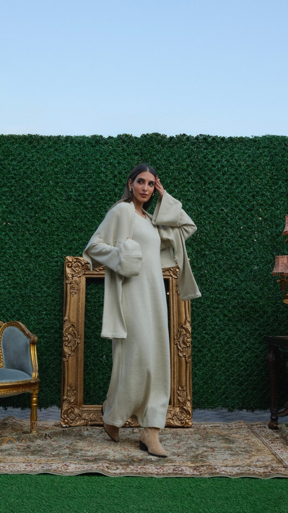 24 roses: 24 hours “You are always on my mind.”