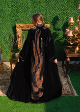 Load image into Gallery viewer, Black flower
