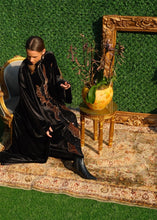 Load image into Gallery viewer, Black flower
