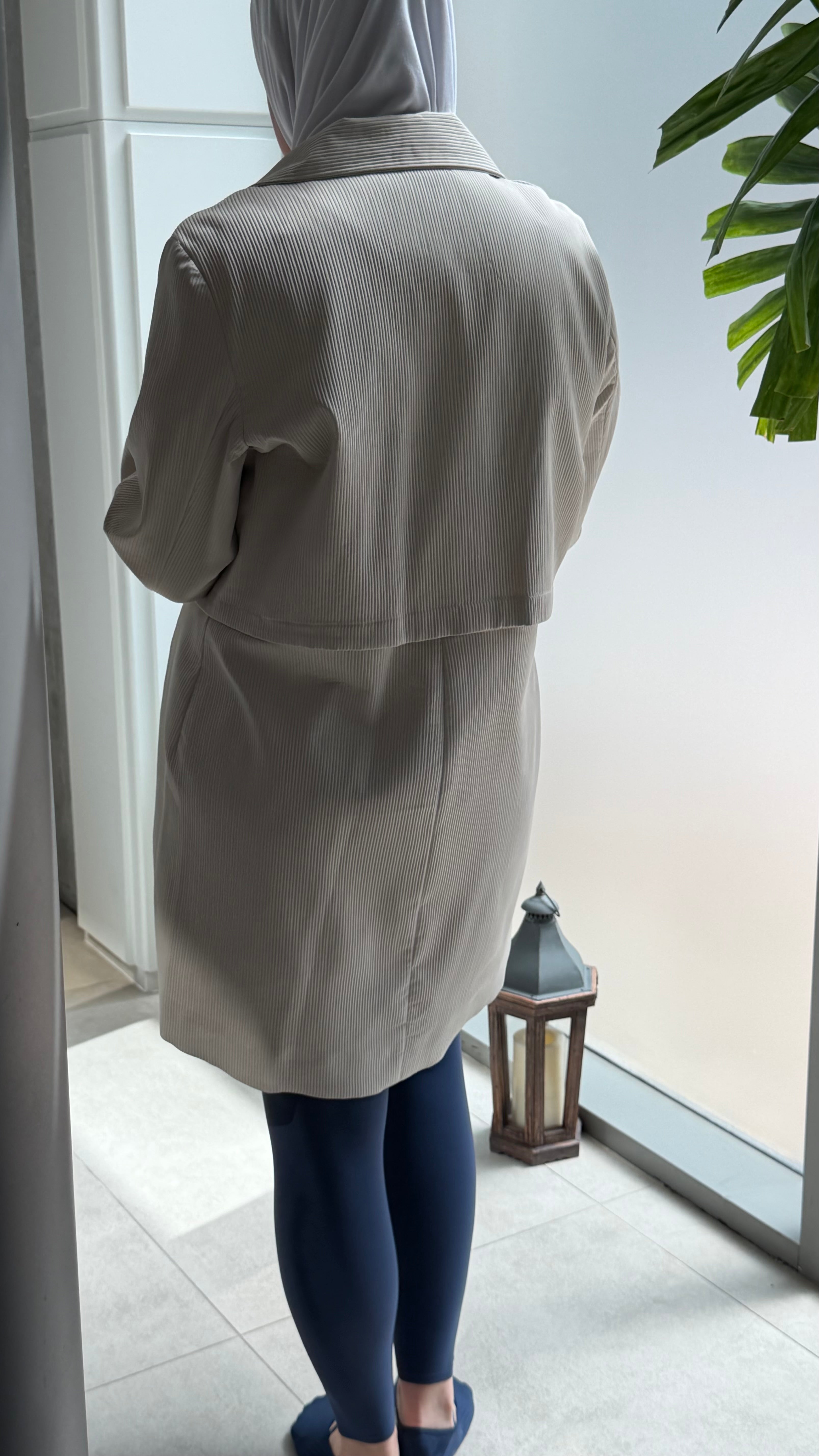 Aura&Arc in light beige