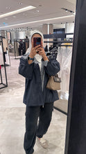 Load image into Gallery viewer, checkjeans jacket
