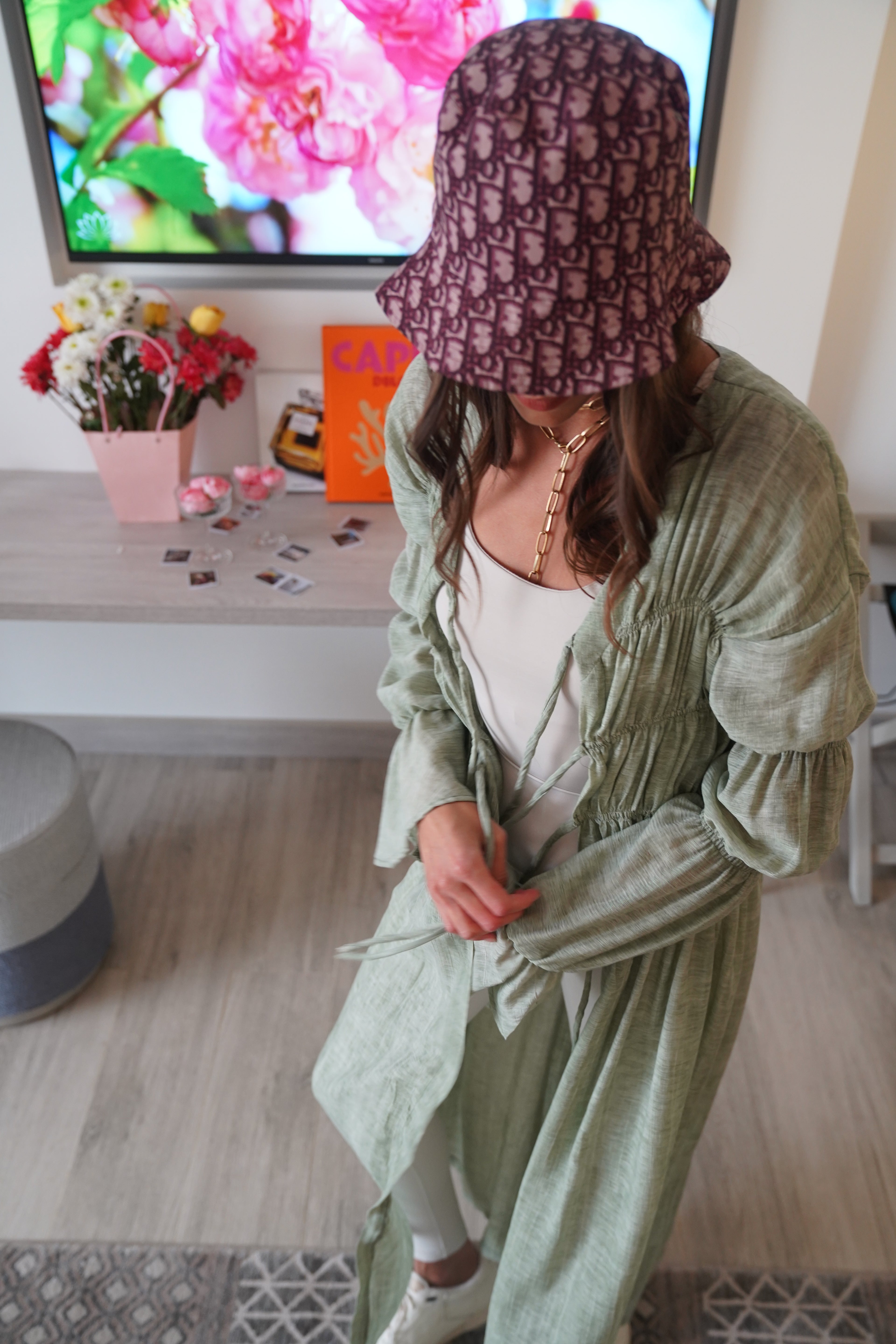 Light cardigan (coverup)