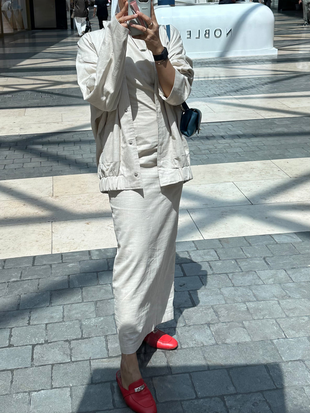 Linen set in light beige